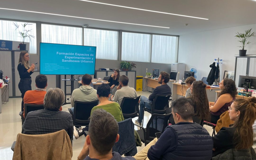 El Ayuntamiento de Segovia celebra una jornada formativa sobre Sandboxes dirigida a sus áreas municipales